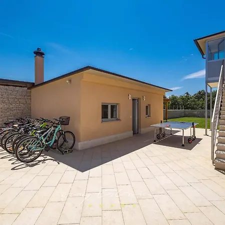 Penelope * Πούλα